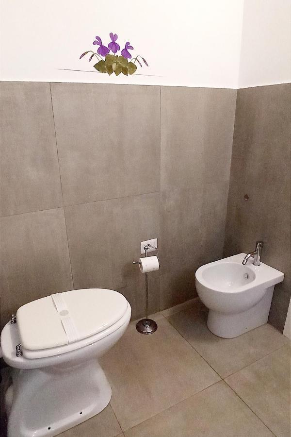 Stanza Con Bagno Privato Orvieto Centro Storico, Aria Condizionata Netflix Vicino Al Pozzo Della Cava-Affittacamere "Carvajal Rooms" Luaran gambar